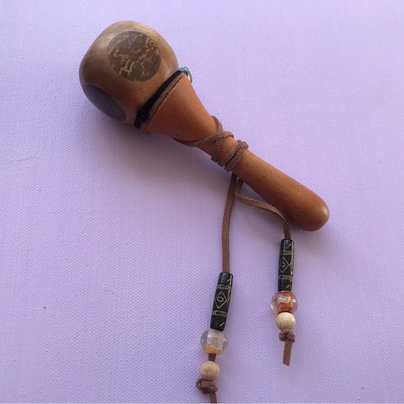 Shamanic Wood Rattle ✨ - Picture 8 of 9